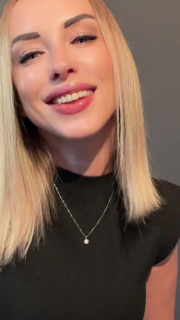 Nataliia lächelt in die Kamera